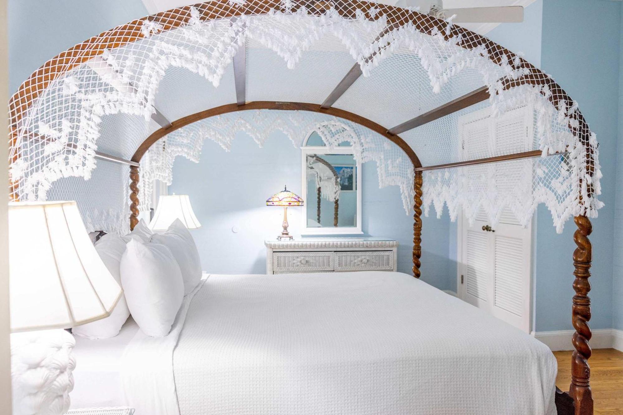 Deluxe King With Balcony - At James House With Parking! Key West Luaran gambar